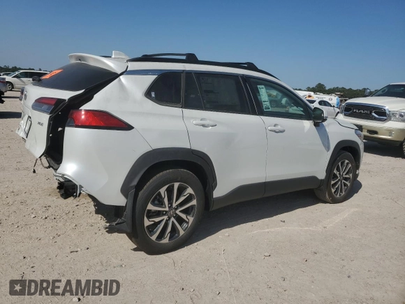2022 Toyota Corolla Cross XLE with VIN 7MUDAAAG2NV013763, listed as a Copart auction lot 53041385 with 13 mi miles and Clean title. Bid and sale history available at DreamBid. Image 3.