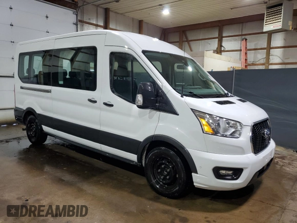 2022 Ford Transit Passenger XL z VIN 1FBAX2C85NKA73815, wystawiony jako Copart lot #43721655 z przebiegiem 58 237 mil mil oraz Tytuł czysty. Historia ofert i sprzedaży dostępna na DreamBid. Obrazek 4.