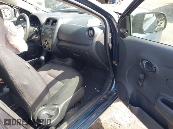 2015 Nissan Versa SV with VIN 3N1CN7AP8FL949426, listed as a IAAI auction lot 41804430 with 146,510 mi miles. Bid and sale history available at carsss.com. Image 5.