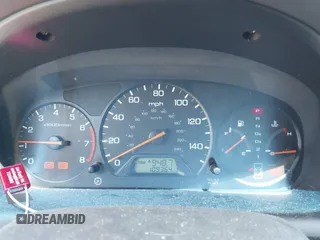 1998 Honda Accord EX z VIN 1HGCG1658WA042017, wystawiony jako IAAI lot #42263347 z przebiegiem 109 364 mil mil oraz . Historia ofert i sprzedaży dostępna na DreamBid. Obrazek 7.