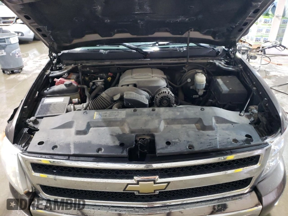 2008 Chevrolet Silverado 1500 Work Truck with VIN 1GCEC14018Z110656, listed as a Copart auction lot 47303285 with 134,914 mi miles and Salvage Title. Bid and sale history available at carsss.com. Image 11.