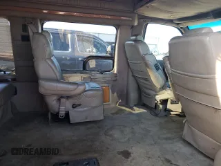 2001 GMC Savana Cargo Van YF7 Upfitter with VIN 1GDFG15R011100304, listed as a Copart auction lot 80039964 with 231,537 mi miles and Salvage Title. Bid and sale history available at carsss.com. Image 11.