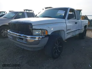 1999 Dodge Ram 1500 with VIN 3B7HC13Z8XG100234, listed as a IAAI auction lot 41794002 with 181,758 mi miles. Bid and sale history available at carsss.com. Image 2.