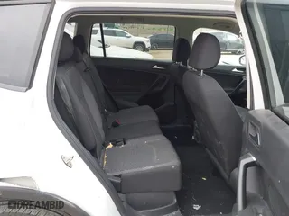 2021 Volkswagen Tiguan S with VIN 3VV0B7AX5MM071469, listed as a IAAI auction lot 41716496 with 38,213 mi miles. Bid and sale history available at carsss.com. Image 8.