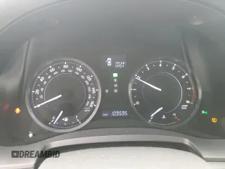 2012 Lexus IS 250 C with VIN JTHFF2C28C2522934, listed as a Copart auction lot 49918695 with 109,595 mi miles and Salvage title. Bid and sale history available at DreamBid. Image 9.