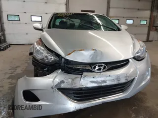2012 Hyundai Elantra Limited z VIN 5NPDH4AE9CH068705, wystawiony jako IAAI lot #42299981 z przebiegiem 115 955 mil mil oraz . Historia ofert i sprzedaży dostępna na DreamBid. Obrazek 6.