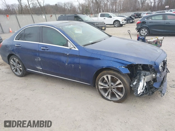 2019 Mercedes-Benz C 300 with VIN 55SWF8EB7KU316371, listed as a IAAI auction lot 41358436 with 78,239 mi miles and . Bid and sale history available at carsss.com. Image 1.