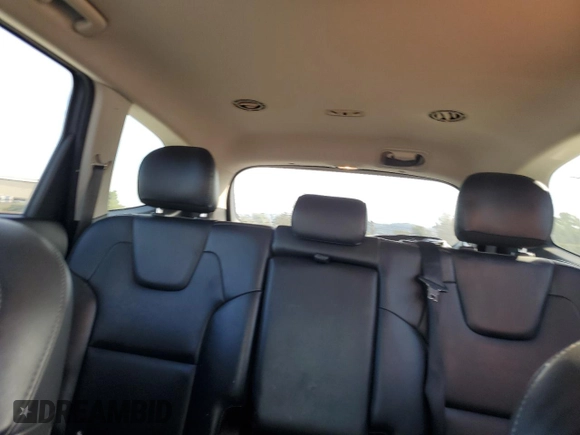 2020 Kia Telluride LX z VIN 5XYP2DHC1LG089543, wystawiony jako Copart lot #50340175 z przebiegiem 124 961 mil mil oraz Szkoda całkowita • Salvage title. Historia ofert i sprzedaży dostępna na DreamBid. Obrazek 10.