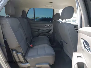 2018 Chevrolet Traverse LT Cloth with VIN 1GNERGKW1JJ170280, listed as a IAAI auction lot 42021923 with 111,742 mi miles. Bid and sale history available at carsss.com. Image 8.