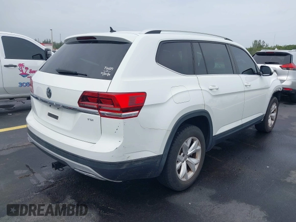 2018 Volkswagen Atlas S z VIN 1V2AP2CA7JC599090, wystawiony jako IAAI lot #42419230 z przebiegiem 81 176 mil mil oraz . Historia ofert i sprzedaży dostępna na DreamBid. Obrazek 4.