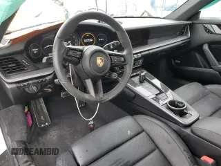 2020 Porsche 911 Carrera S with VIN WP0AB2A90LS229598, listed as a Copart auction lot 39599873 with 19,155 mi miles. Bid and sale history available at carsss.com. Image 8.