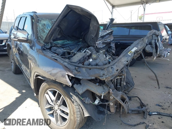 2018 Jeep Grand Cherokee Limited z VIN 1C4RJEBG9JC111092, wystawiony jako IAAI lot #42655461 z przebiegiem Nie podano mil oraz . Historia ofert i sprzedaży dostępna na DreamBid. Obrazek 1.