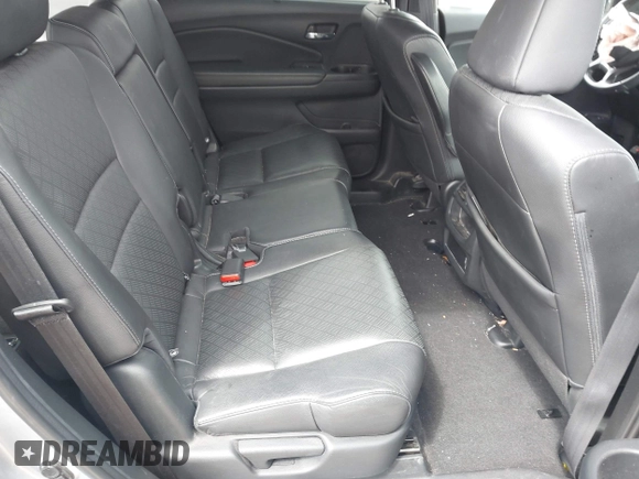 2020 Honda Passport EX-L with VIN 5FNYF8H59LB014260, listed as a IAAI auction lot 42274421 with 111,830 mi miles and . Bid and sale history available at DreamBid. Image 8.