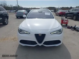 2018 Alfa Romeo Giulia Ti Sport with VIN ZARFAEEN1J7597134, listed as a IAAI auction lot 41783625 with 71,460 mi miles. Bid and sale history available at carsss.com. Image 13.
