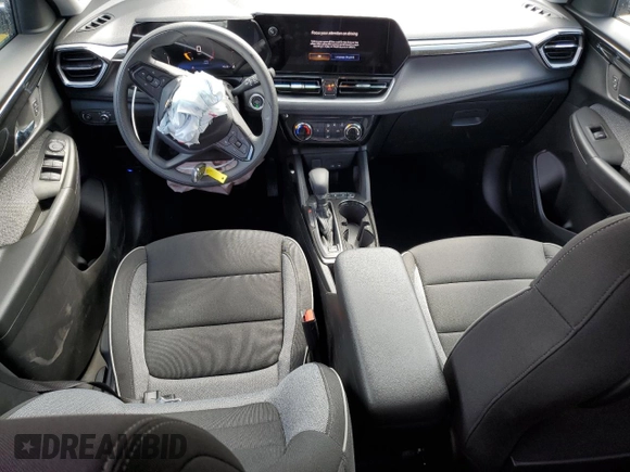 2025 Chevrolet TrailBlazer LT with VIN KL79MPSL6SB180438, listed as a Copart auction lot 54500075 with 1,608 mi miles and Clean Title. Bid and sale history available at DreamBid. Image 8.