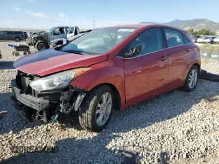 2014 Hyundai Elantra with VIN KMHD35LH5EU165772, listed as a Copart auction lot 49298565 with 183,292 mi miles and Salvage title. Bid and sale history available at DreamBid. Image 1.