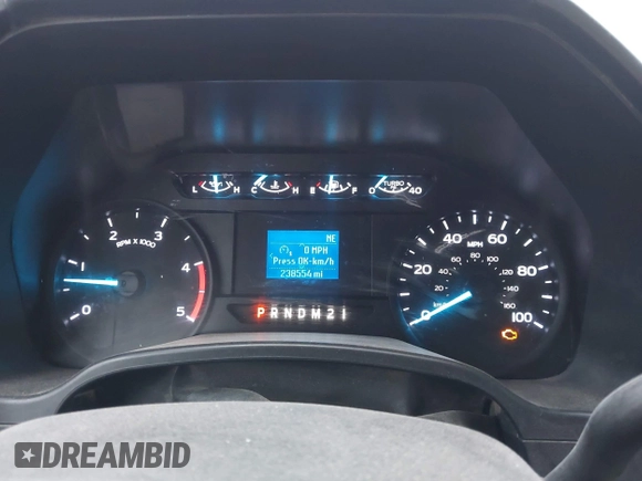 2018 Ford F-250 XL with VIN 1FT7W2BT9JEB59362, listed as a IAAI auction lot 42183926 with 238,554 mi miles and . Bid and sale history available at DreamBid. Image 6.