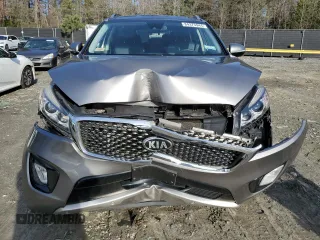 2018 Kia Sorento SX Limited z VIN 5XYPKDA57JG377866, wystawiony jako Copart lot #84375944 z przebiegiem Nie podano mil oraz Szkoda całkowita • Salvage title. Historia ofert i sprzedaży dostępna na DreamBid. Obrazek 5.