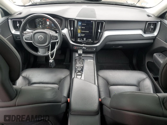 2018 Volvo XC60 Momentum with VIN YV4A22RKXJ1028976, listed as a Copart auction lot 57766545 with 55,930 mi miles and Salvage title. Bid and sale history available at DreamBid. Image 8.