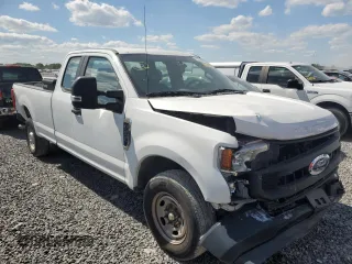 2020 Ford F-250 XL with VIN 1FT7X2A69LED67060, listed as a Copart auction lot 56627325 with 56,924 mi miles and Clean title. Bid and sale history available at DreamBid. Image 4.
