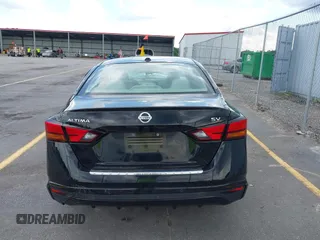 2021 Nissan Altima SV with VIN 1N4BL4DVXMN406122, listed as a IAAI auction lot 42512160 with 54,945 mi miles and . Bid and sale history available at DreamBid. Image 16.