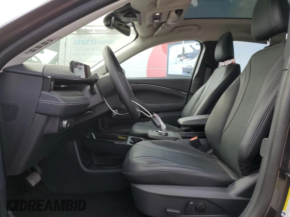 2022 Ford Mustang Mach-E Premium with VIN 3FMTK3SU5NMA30121, listed as a Copart auction lot 58409445 with 28,377 mi miles and Salvage title. Bid and sale history available at DreamBid. Image 7.