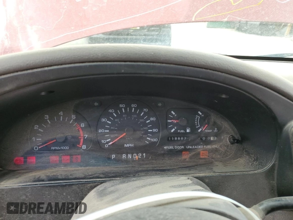 1997 Mercury Villager GS z VIN 4M2DV1118VDJ28495, wystawiony jako Copart lot #49101725 z przebiegiem 118 887 mil mil oraz Nie do naprawy • Non repairable. Historia ofert i sprzedaży dostępna na DreamBid. Obrazek 9.