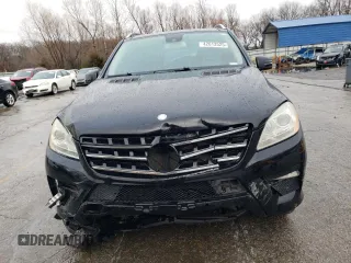 2012 Mercedes-Benz M 550 with VIN 4JGDA7DB4CA049084, listed as a Copart auction lot 42613525 with 88,864 mi miles and Clean title. Bid and sale history available at DreamBid. Image 5.