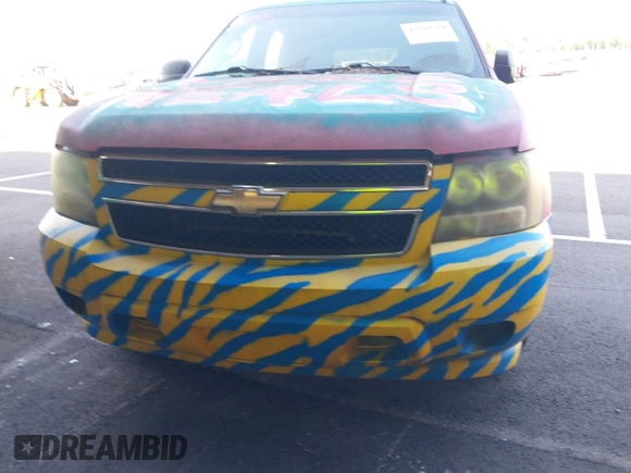 2008 Chevrolet Tahoe LS with VIN 1GNFC13C98J194005, listed as a IAAI auction lot 42549733 with 324,163 mi miles and . Bid and sale history available at DreamBid. Image 6.