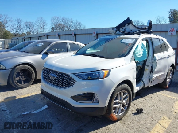 2023 Ford Edge SEL with VIN 2FMPK4J98PBA41560, listed as a IAAI auction lot 41268175 with 19,976 mi miles. Bid and sale history available at carsss.com. Image 2.