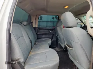2013 Ram 2500 Tradesman z VIN 3C6UR5CL3DG558069, wystawiony jako Copart lot #58014745 z przebiegiem 257 287 mil mil oraz Szkoda całkowita • Salvage title. Historia ofert i sprzedaży dostępna na DreamBid. Obrazek 10.