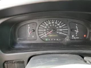 1999 Toyota Sienna CE with VIN 4T3ZF19C1XU146082, listed as a Copart auction lot 82063524 with 158,294 mi miles and Clean Title. Bid and sale history available at carsss.com. Image 9.
