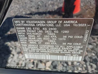 2024 Volkswagen Atlas SE with VIN 1V2JR2CA5RC532574, listed as a IAAI auction lot 41640988 with 24,048 mi miles and . Bid and sale history available at DreamBid. Image 9.