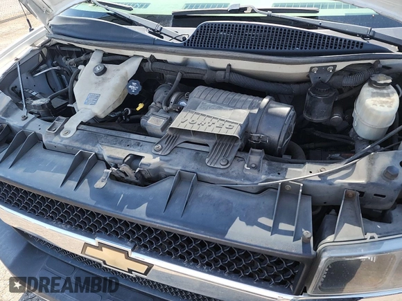 2015 Chevrolet Express Cargo with VIN 1GCWGFCF3F1123576, listed as a IAAI auction lot 42654774 with 183,911 mi miles and . Bid and sale history available at DreamBid. Image 32.