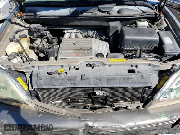 2002 Lexus RX 300 with VIN JTJHF10U920278373, listed as a Copart auction lot 81881594 with 197,501 mi miles and Salvage Title. Bid and sale history available at carsss.com. Image 12.