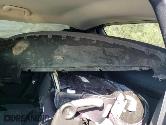 2018 Jeep Cherokee Latitude with VIN 1C4PJMCBXJD564118, listed as a Copart auction lot 59978295 with 115,815 mi miles and Salvage title. Bid and sale history available at DreamBid. Image 13.