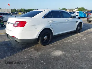 2017 Ford Police Interceptor with VIN 1FAHP2L80HG133684, listed as a IAAI auction lot 42018737 with 43,381 mi miles and . Bid and sale history available at DreamBid. Image 4.