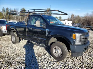 2017 Ford Super Duty F-250 SRW XLT with VIN 1FTBF2B69HEE74192, listed as a Copart auction lot 84031904 with 133,743 mi miles and Salvage Title. Bid and sale history available at carsss.com. Image 4.