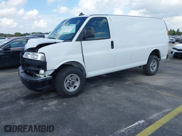 2022 GMC Savana Cargo Van with VIN 1GTW7AFP1N1139006, listed as a IAAI auction lot 41707713 with 5,710 mi miles. Bid and sale history available at carsss.com. Image 16.