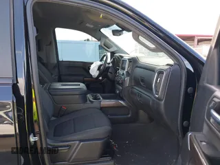 2022 Chevrolet Silverado 1500 LT Trail Boss with VIN 1GCPYFEL6NZ185607, listed as a IAAI auction lot 41317439 with 32,934 mi miles and . Bid and sale history available at DreamBid. Image 5.