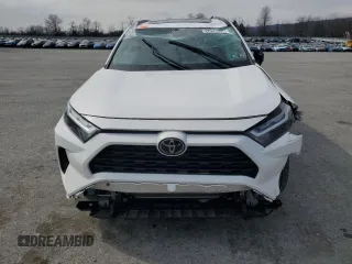 2023 Toyota RAV4 XLE with VIN 2T3P1RFV8PC376424, listed as a Copart auction lot 47931365 with 33,934 mi miles and Salvage Title. Bid and sale history available at carsss.com. Image 5.