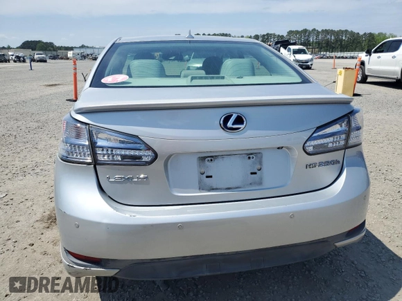 2010 Lexus HS 250h z VIN JTHBB1BA9A2004633, wystawiony jako Copart lot #52732555 z przebiegiem 210 370 mil mil oraz Szkody całkowita. Historia ofert i sprzedaży dostępna na DreamBid. Obrazek 6.