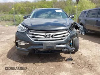 2018 Hyundai Santa Fe 2.4L z VIN 5NMZUDLB2JH058032, wystawiony jako IAAI lot #42206116 z przebiegiem 138 688 mil mil oraz . Historia ofert i sprzedaży dostępna na DreamBid. Obrazek 13.