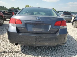 2014 Subaru Legacy Premium with VIN 4S3BMCD67E3015422, listed as a Copart auction lot 62313065 with 289,218 mi miles and Clean title. Bid and sale history available at DreamBid. Image 6.