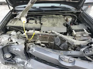 2018 Toyota 4Runner SR5 с VIN JTEZU5JR4J5189094, выставлен на аукционе Copart как лот 54167865 с пробегом 135 932 миль миль и Списание • Salvage title. История ставок и продаж доступна на DreamBid. Изображение 12.