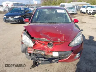 2014 Mazda 2 Touring z VIN JM1DE1LYXE0174756, wystawiony jako IAAI lot #41192740 z przebiegiem 149 948 mil mil oraz . Historia ofert i sprzedaży dostępna na DreamBid. Obrazek 13.