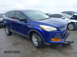 2016 Ford Escape S с VIN 1FMCU0F74GUA76759, выставлен на аукционе IAAI как лот 42236052 с пробегом 141 927 миль миль и . История ставок и продаж доступна на DreamBid. Изображение 1.