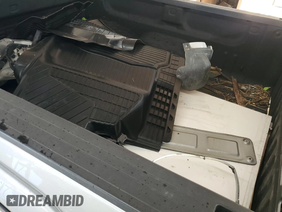 2019 GMC Sierra 2500HD Denali with VIN 1GT12SEY5KF279292, listed as a Copart auction lot 77593244 with 84,031 mi miles and Salvage Title. Bid and sale history available at carsss.com. Image 12.