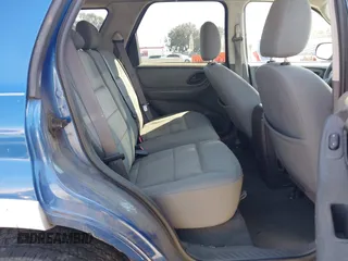 2007 Ford Escape Hybrid with VIN 1FMYU59H07KB79129, listed as a IAAI auction lot 41765085 with 97,723 mi miles and . Bid and sale history available at DreamBid. Image 8.