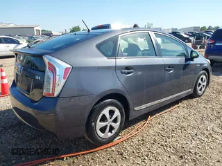 2013 Toyota Prius One with VIN JTDKN3DU1D1618162, listed as a IAAI auction lot 42003928 with 199,477 mi miles. Bid and sale history available at carsss.com. Image 4.